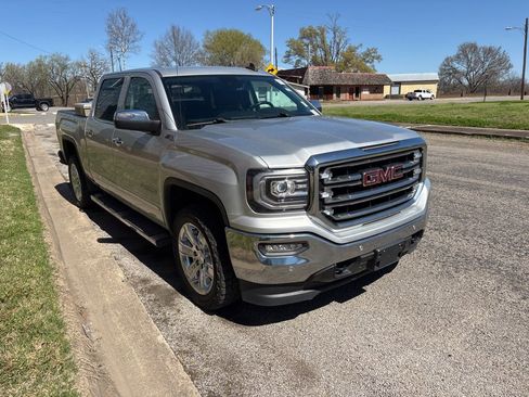 Used 2018 GMC Sierra 1500 SLT image 8
