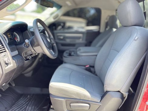 Used 2013 RAM 1500 Express RWD image 12