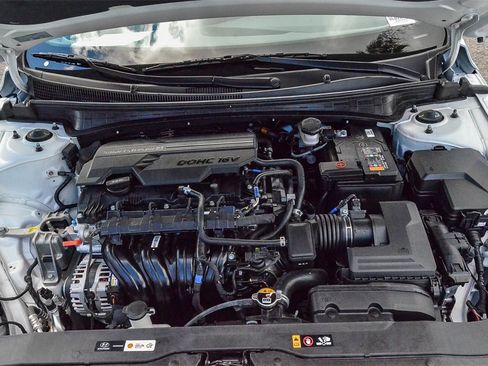 Certified 2024 Hyundai Elantra SEL image 28