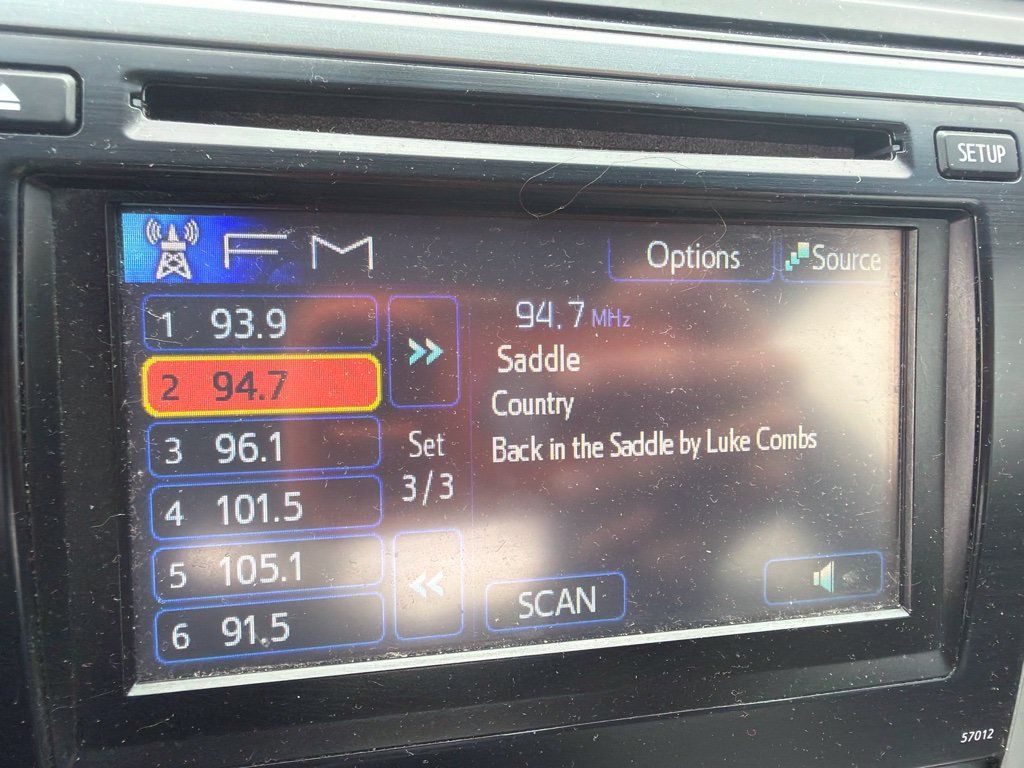 Used 2012 Toyota Camry XLE FWD image 11