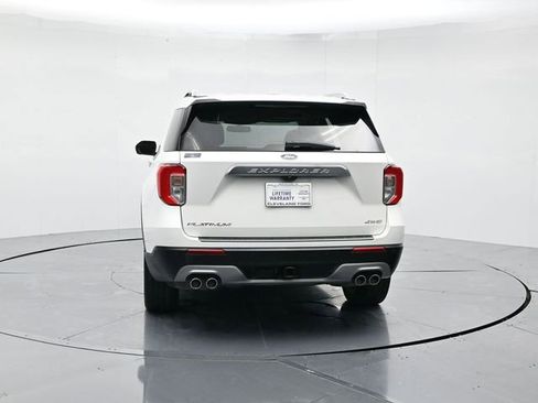 Used 2023 Ford Explorer Platinum w/ Technology Package image 8