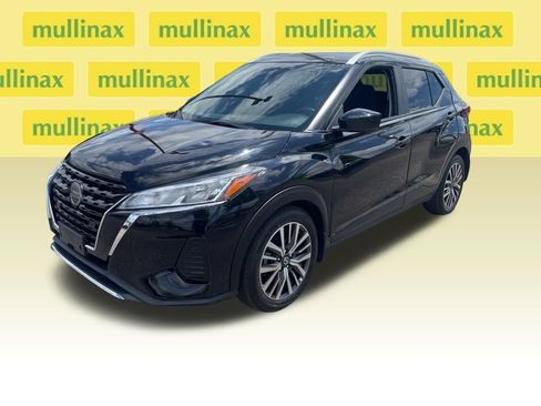Used 2023 Nissan Kicks SV FWD image 5