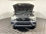Used 2012 Toyota Tacoma 4x4 Regular Cab image 4