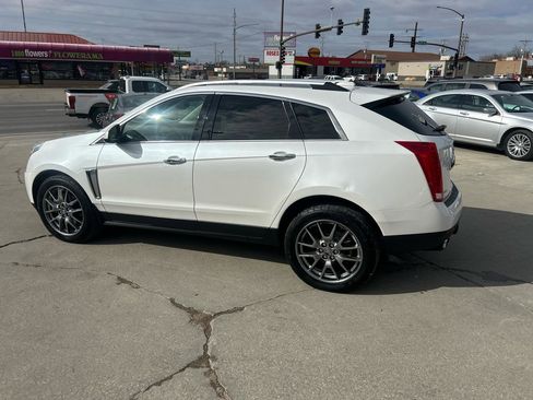 Used 2015 Cadillac SRX Premium w/ Trailering Package image 6