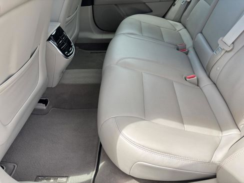 Used 2014 Cadillac XTS Premium w/ Driver Assist Package image 23