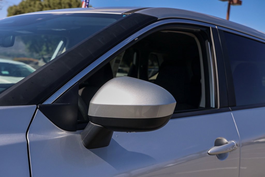 Used 2024 Nissan Rogue SV FWD image 13