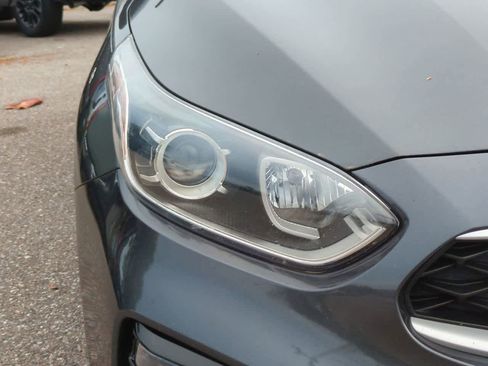 Used 2021 Kia Forte LXS image 10