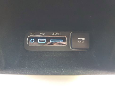 Used 2017 Jeep Grand Cherokee Overland image 37