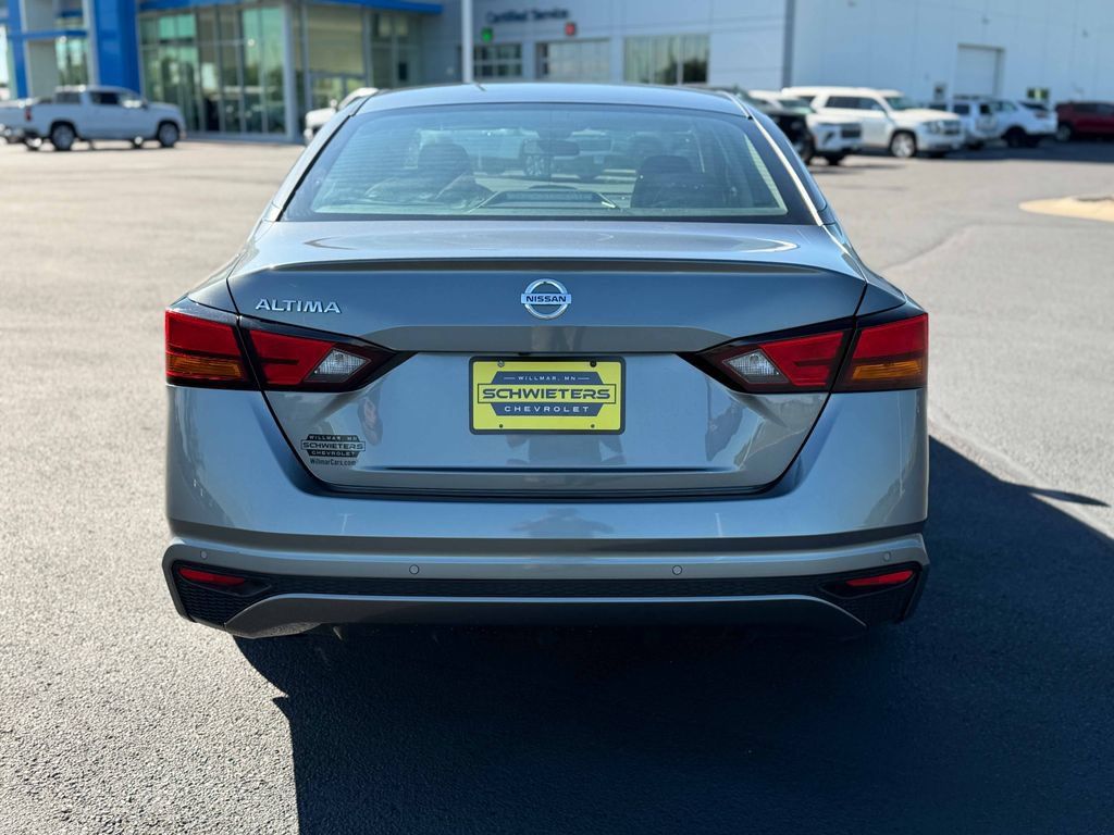 Used 2021 Nissan Altima 2.5 S w/ Driver Assist Package FWD image 7