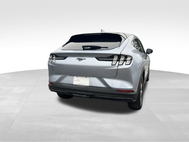 Used 2022 Ford Mustang Mach-E Select RWD image 5