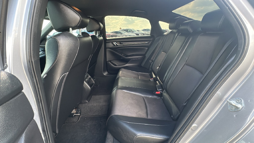 Used 2017 Honda Accord EX-L image 31