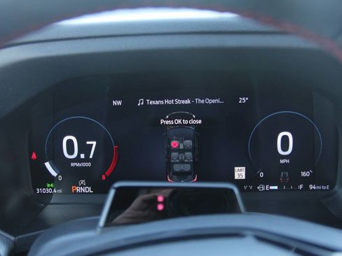 Certified 2025 Ford Explorer ST-Line image 32