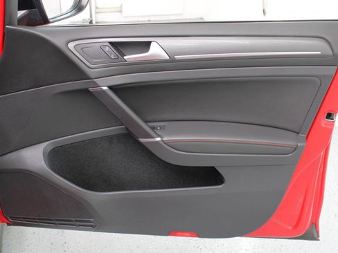 Used 2021 Volkswagen GTI SE FWD image 49