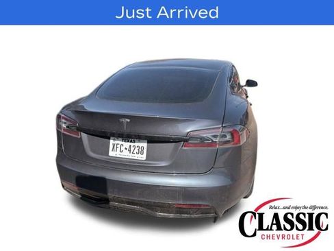 Used 2022 Tesla Model S image 8