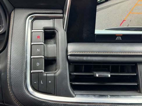 Used 2023 GMC Yukon AT4 AWD/4WD image 16