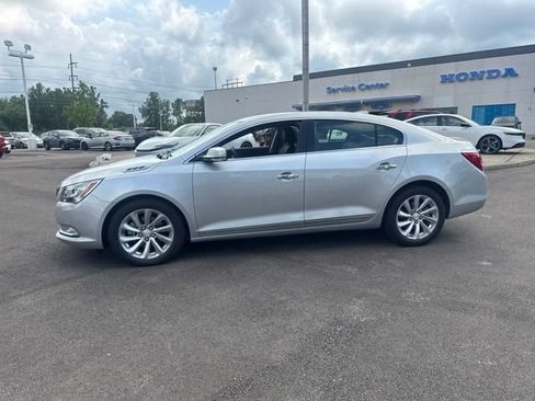 Used 2016 Buick LaCrosse Leather FWD image 17