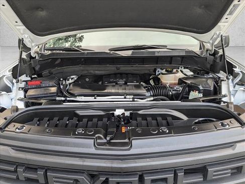 Used 2024 Chevrolet Silverado 1500 Custom image 22