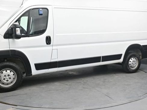Used 2023 RAM ProMaster 2500 FWD image 3