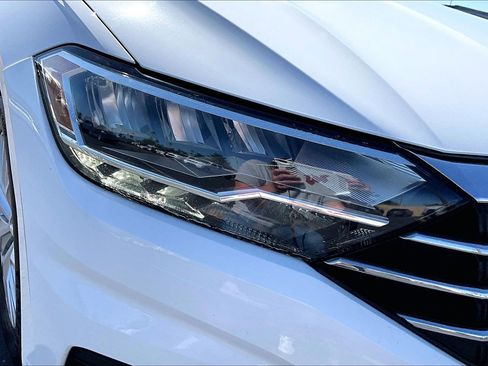 Used 2019 Volkswagen Jetta SE FWD image 21