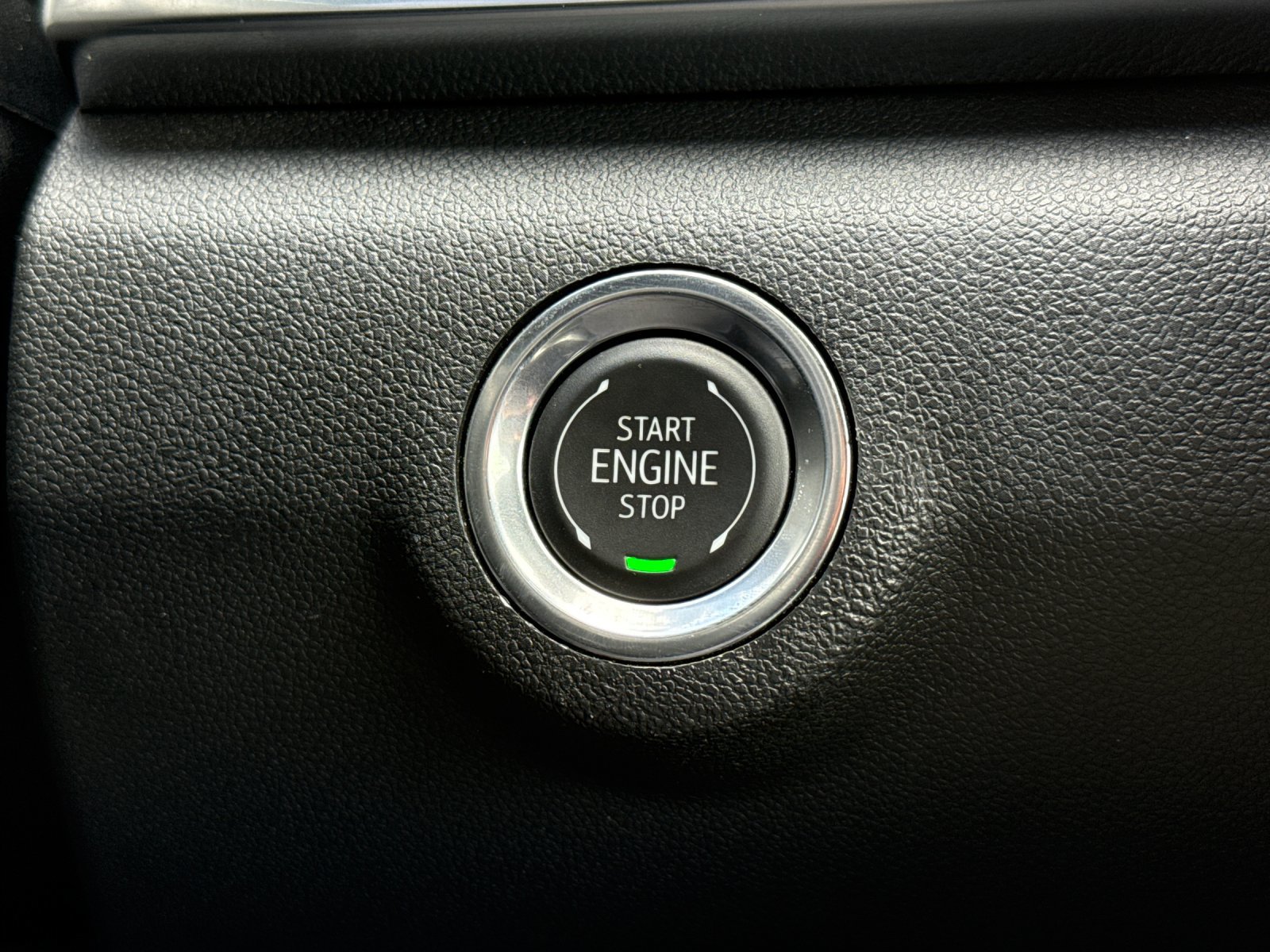Used 2026 GMC Terrain Elevation w/ Elevation Premium Package AWD/4WD image 19