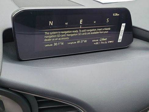 New 2026 MAZDA MAZDA3 2.5 S Hatchback w/ Premium Pkg image 28