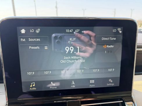 Used 2018 Lincoln Navigator L Reserve w/ Technology Package image 25