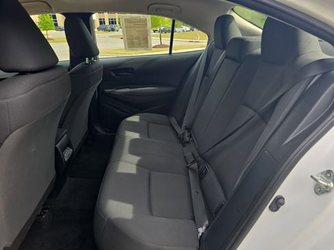 Used 2024 Toyota Corolla LE image 15