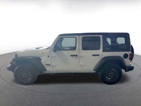 Used 2025 Jeep Wrangler Sport S image 12