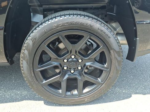 Certified 2024 RAM 1500 Laramie AWD/4WD image 16