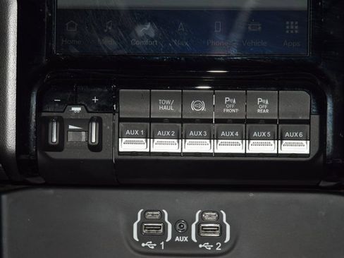 Used 2023 RAM 2500 Big Horn w/ Level B Equipment Group image 34