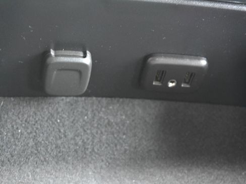 Used 2018 Chevrolet Silverado 1500 W/T w/ Trailering Package image 22