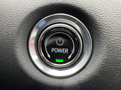 Used 2025 Cadillac Lyriq Sport AWD/4WD image 30