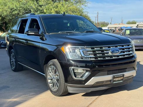 Used 2018 Ford Expedition Limited RWD image 4