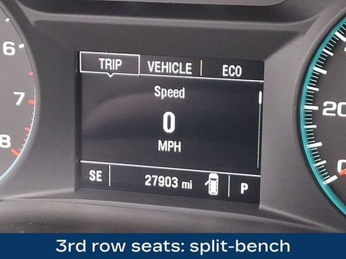 Used 2022 Chevrolet Traverse LS image 25