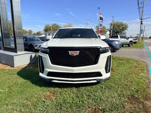 Used 2023 Cadillac Escalade V AWD/4WD image 9