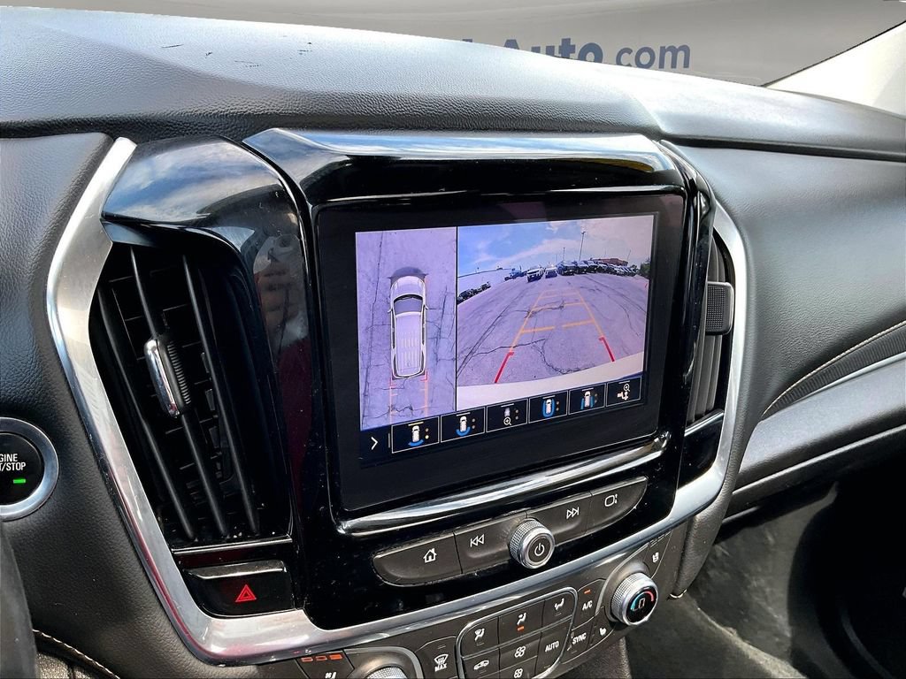 Used 2021 Chevrolet Traverse Premier AWD/4WD image 17