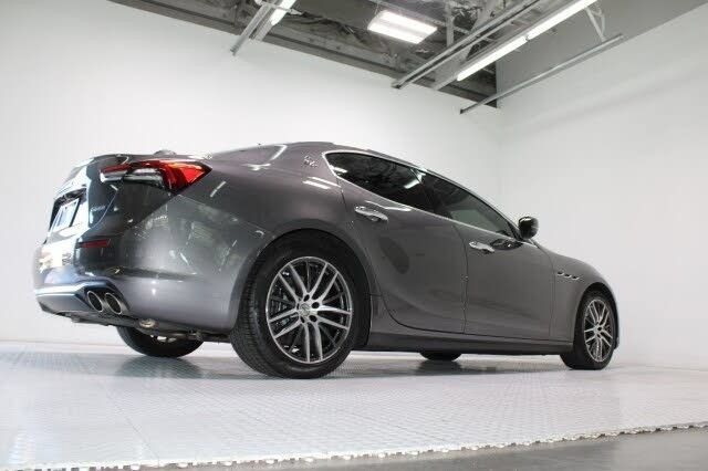 Used 2021 Maserati Ghibli S Q4 AWD/4WD image 44