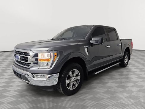 Used 2021 Ford F150 XLT w/ XTR Package AWD/4WD image 4