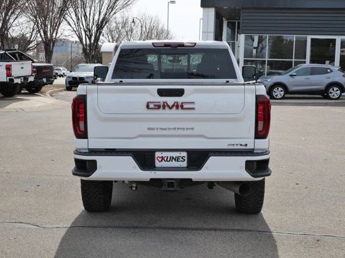 Used 2023 GMC Sierra 2500 AT4 w/ AT4 Premium Plus Package image 8