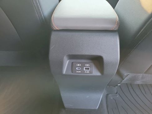 Certified 2025 Subaru Crosstrek 2.5i Limited w/ Crosstrek Mirror Package image 29