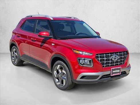 New 2026 Hyundai Venue SEL FWD image 7