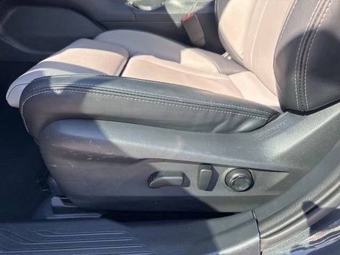 Used 2025 Subaru Outback Limited XT image 20