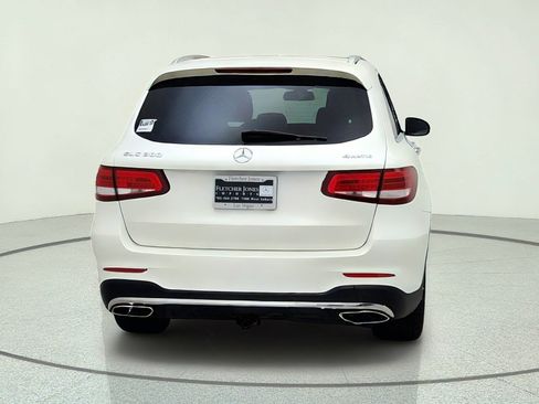Used 2017 Mercedes-Benz GLC 300 4MATIC image 10