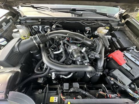 Used 2025 Ford Ranger Raptor AWD/4WD image 25