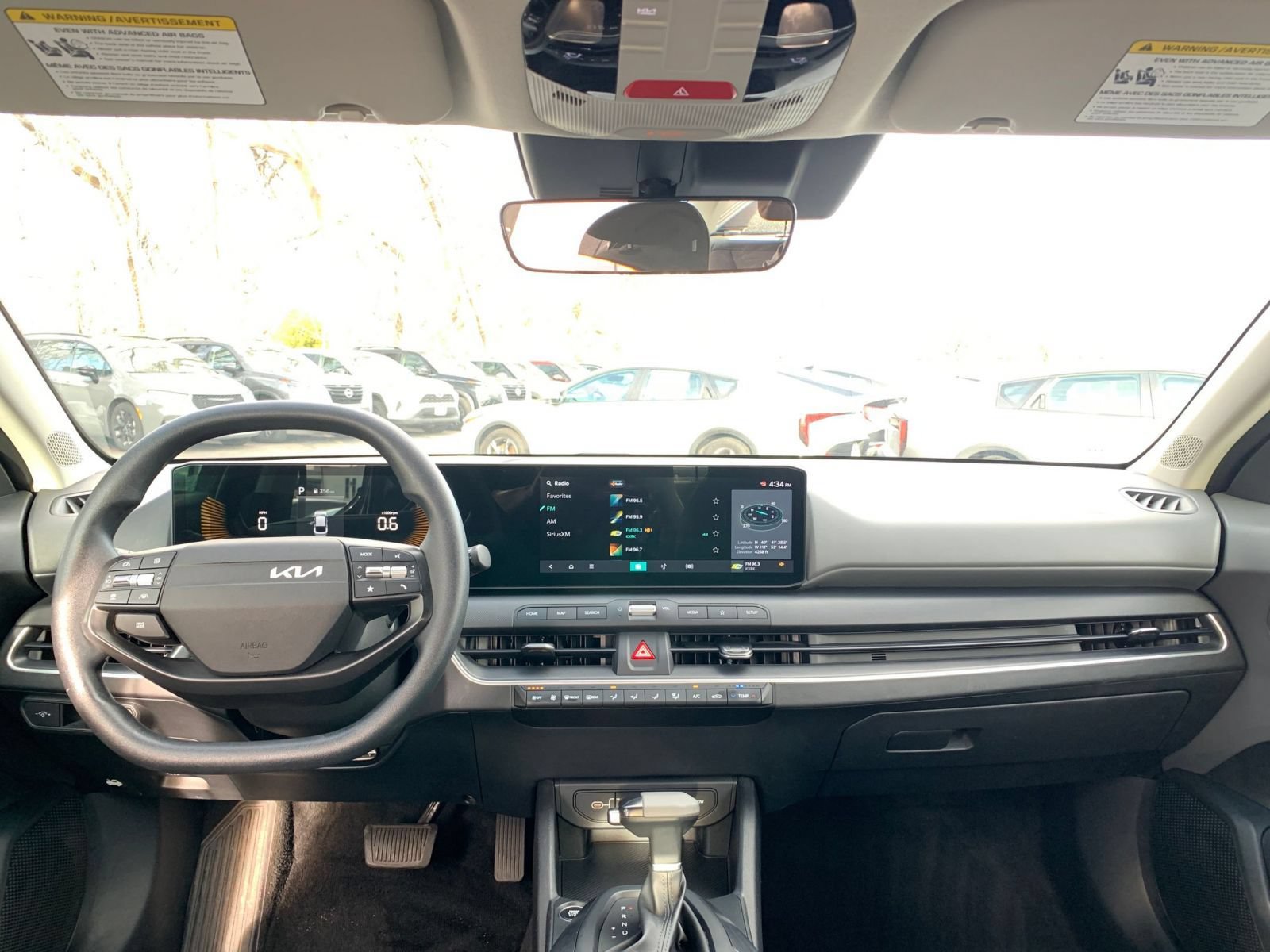 Used 2025 Kia K4 FWD image 31