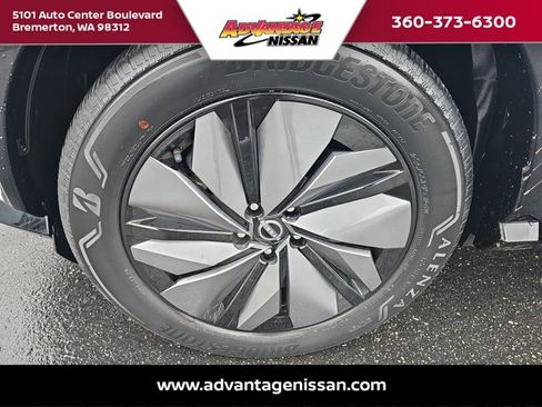 Used 2023 Nissan Ariya AWD image 33