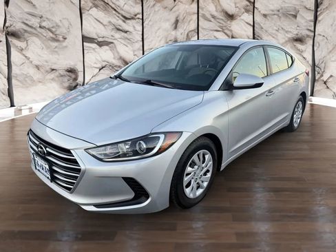 Used 2018 Hyundai Elantra SE w/ SE Connectivity Package 04 image 7