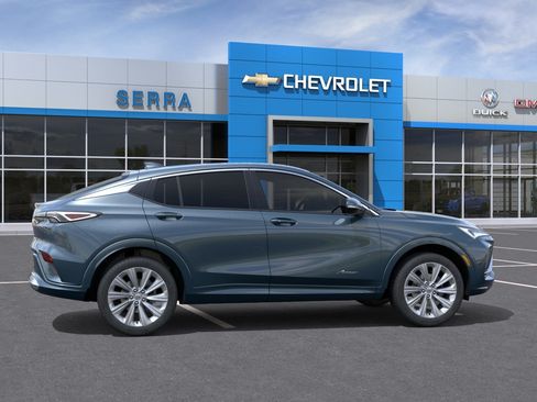 New 2026 Buick Envista Preferred FWD image 5
