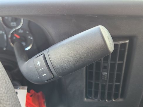 New 2025 Chevrolet Express 3500 w/ Power Convenience Package image 21