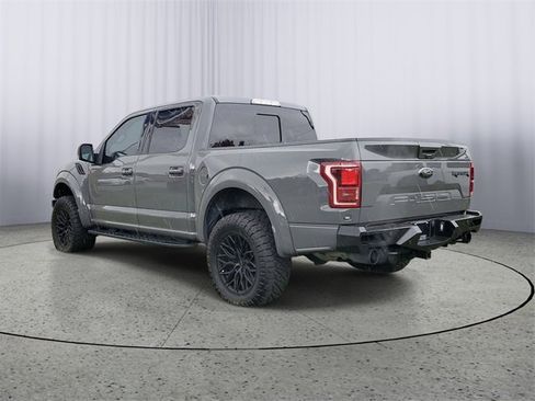 Used 2018 Ford F150 Raptor w/ Equipment Group 802A Luxury image 3
